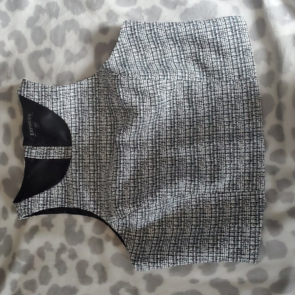 ☀️☀️ Express Knit Crop Top
